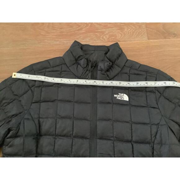 North Face Women's Thermoball Eco Black Quilted Jacket Medium - Picture 5 of 9